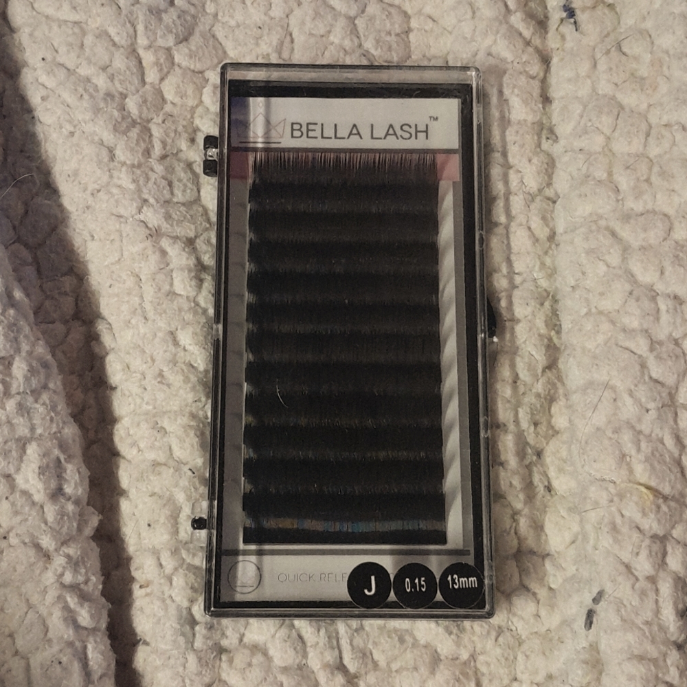 BELLA LASH
